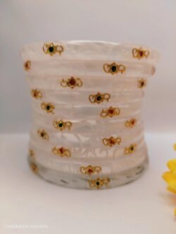 Dhalu chuda transparent colours ( white)