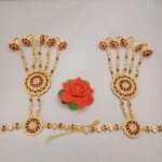 hathphool maharoon color